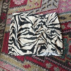 H&M Zebra Print Ruched Mini Skirt NWT Size 12